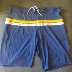 Mens XXL Old Navy Blue and Gold Swim Trunks